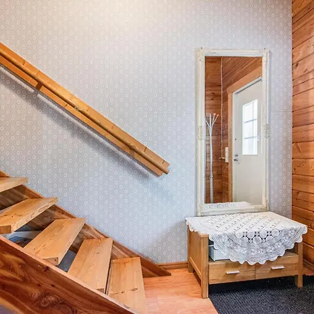 펜션 Maenty-linna By Interhome Kihniö