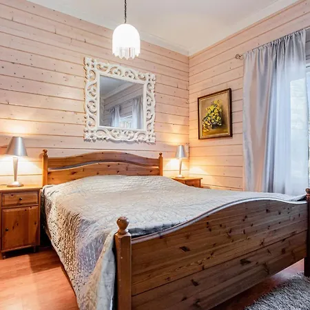 Holiday home Maenty-linna By Interhome Kihnio
